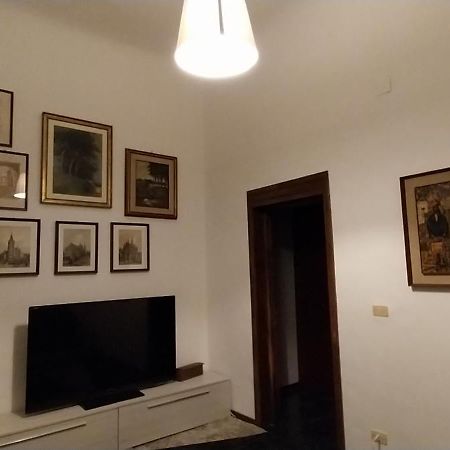 Bed and Breakfast Casa Ramellini Taranto Centro Esterno foto