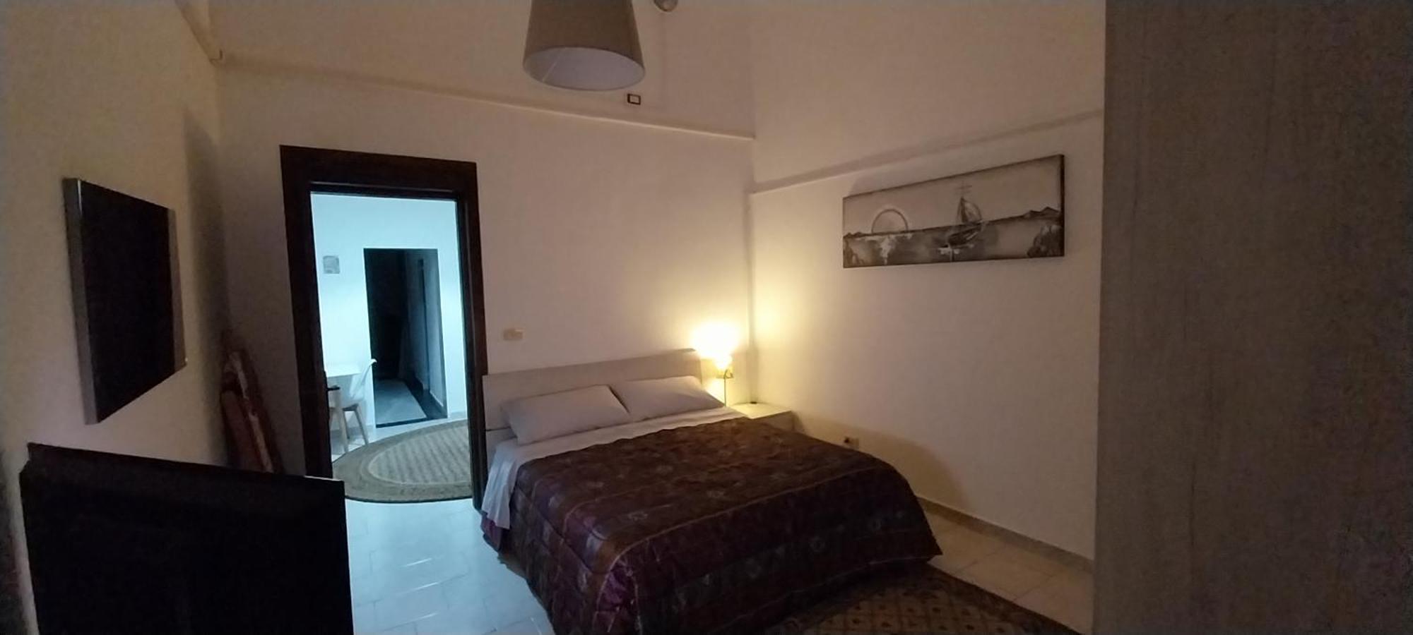 Bed and Breakfast Casa Ramellini Taranto Centro Esterno foto